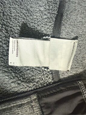 Grey Men's Hoodie with Sherpa Lining